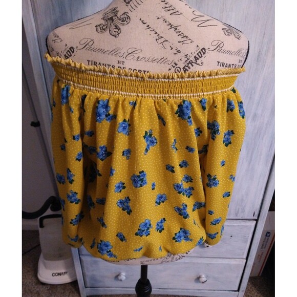 No boundaries off the shoulder Floral top large Boho Cottage Core Feminine - Picture 5 of 9